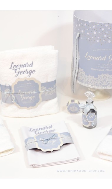 Trusou botez baieti personalizat prin brodare cu numele bebelusului, Lacy Ski 1